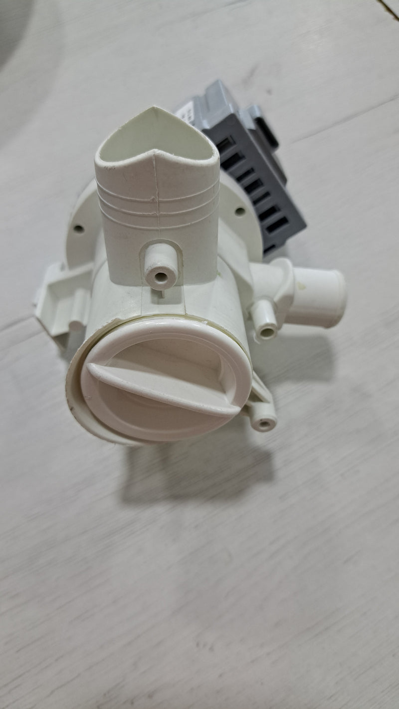 Bomba para máquina de lavar roupa Balay, Lynx, Bosch, Siemens 00141687